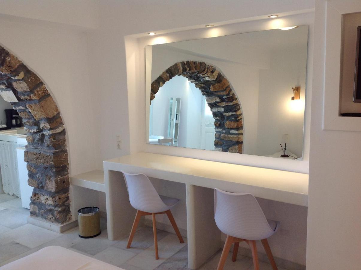 Hotel Anixis Naxos City Екстериор снимка