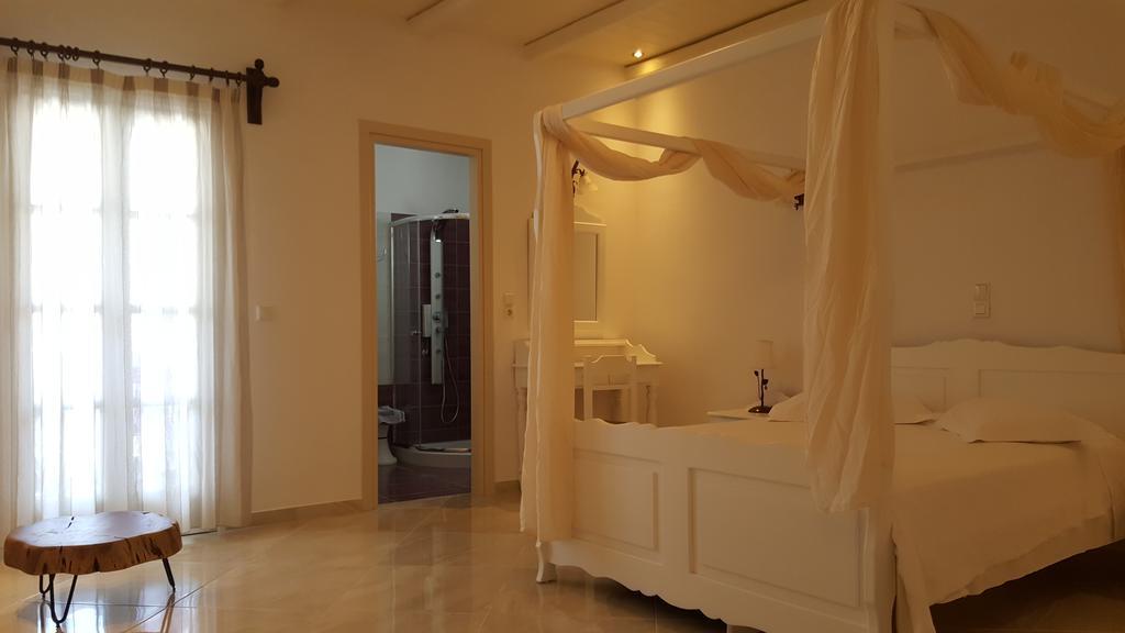 Hotel Anixis Naxos City Екстериор снимка